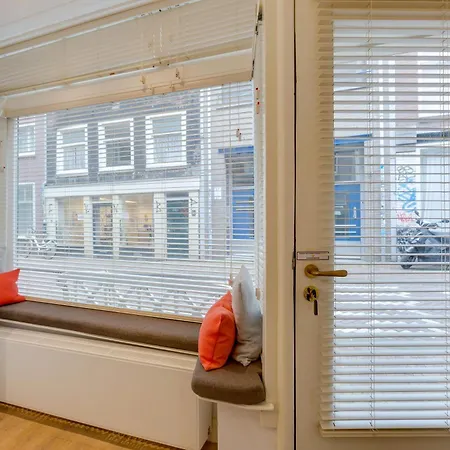 Private With Patio In The Heart Of Apartman Amszterdam