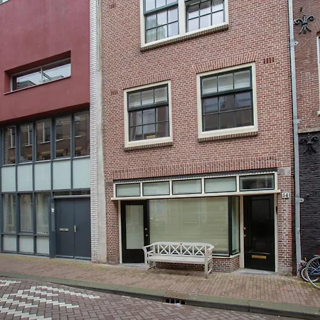 Private With Patio In The Heart Of Apartman *